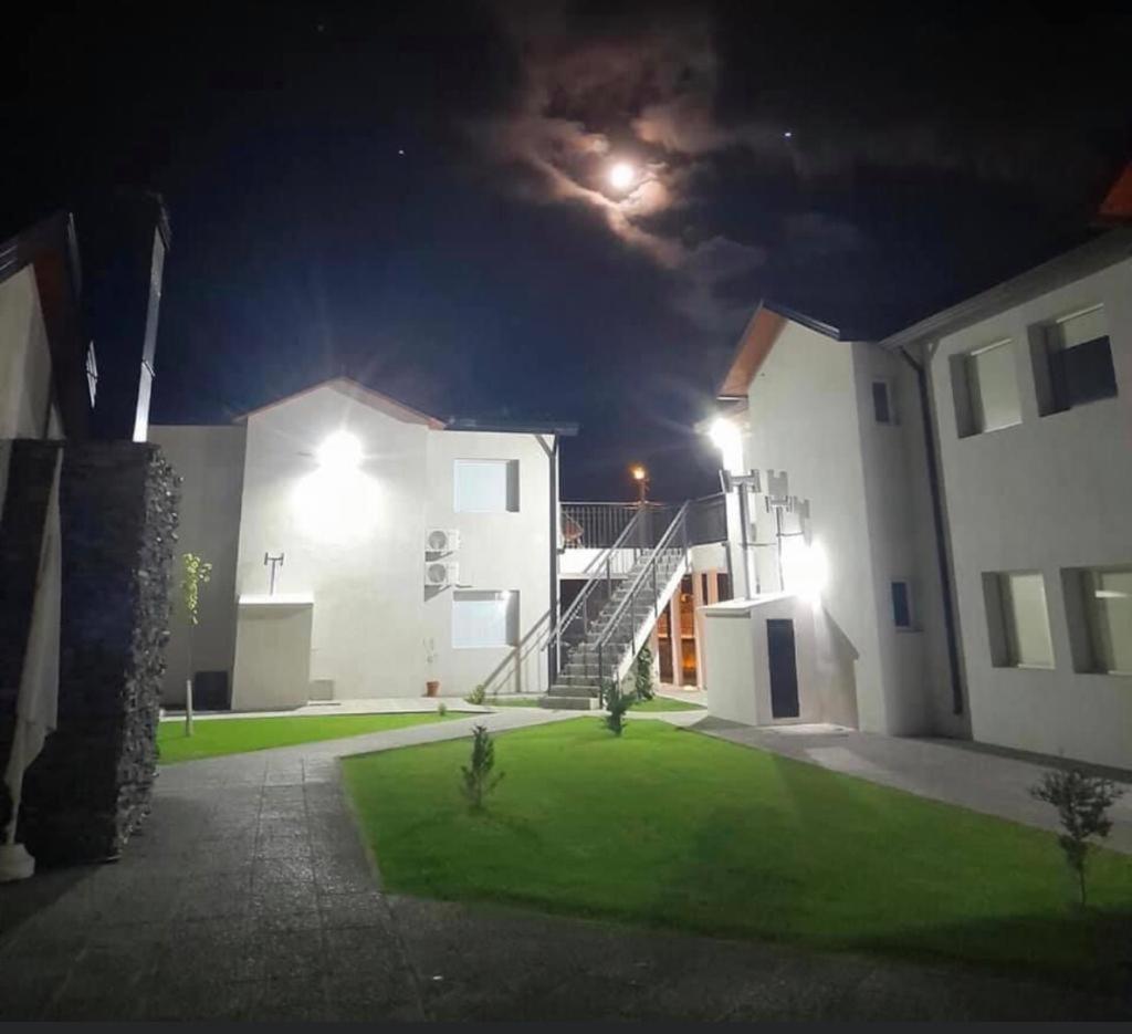 Del Sol Apart Sarmiento (Chubut) Exterior foto
